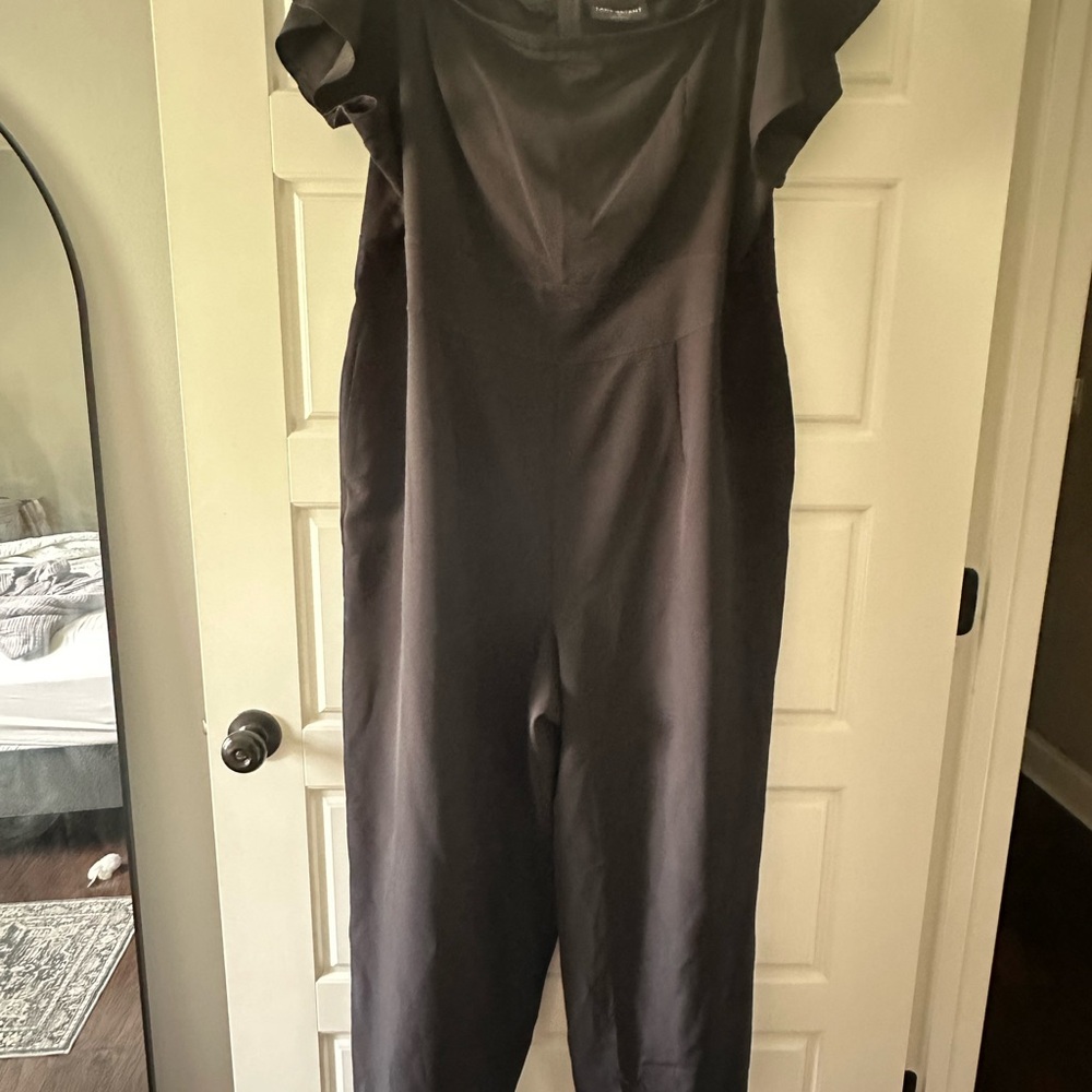 Sleek Black Satin Jumpsuit with Fitted Silhouette